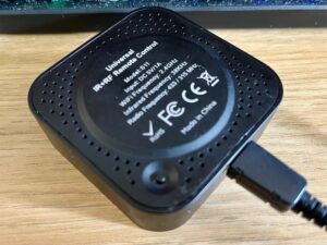 A Tuya IR and RF bridge that has been flashed with new firmware using tuya-cloudconverter